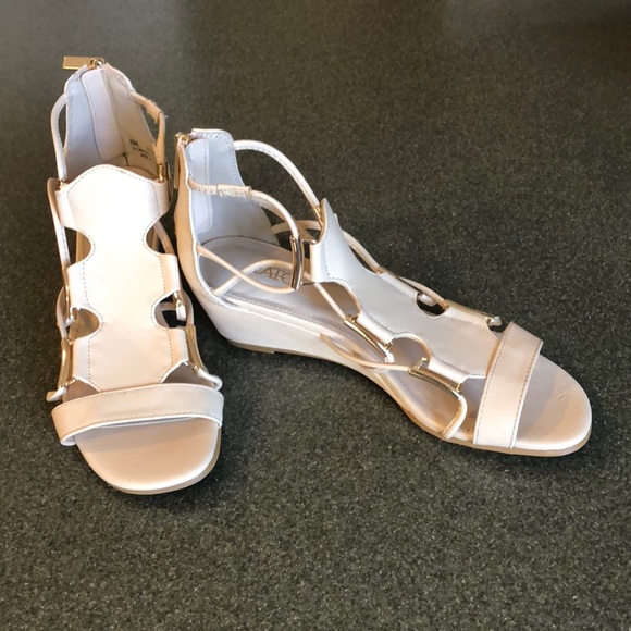 Cato Blush Pink Sandals - Picture 2 of 4